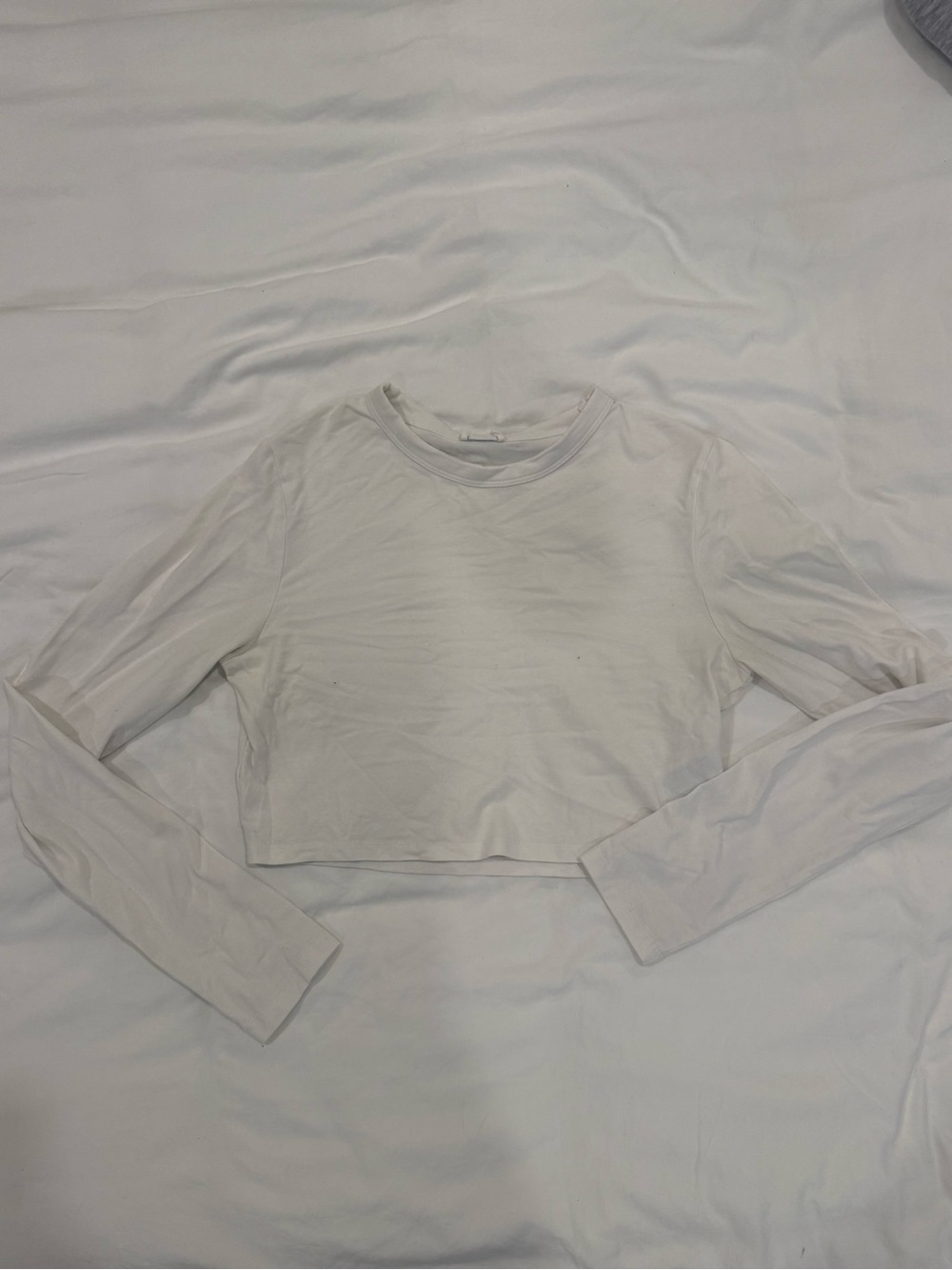 Cotton On Ladies' Long Sleeve Crop Top - White